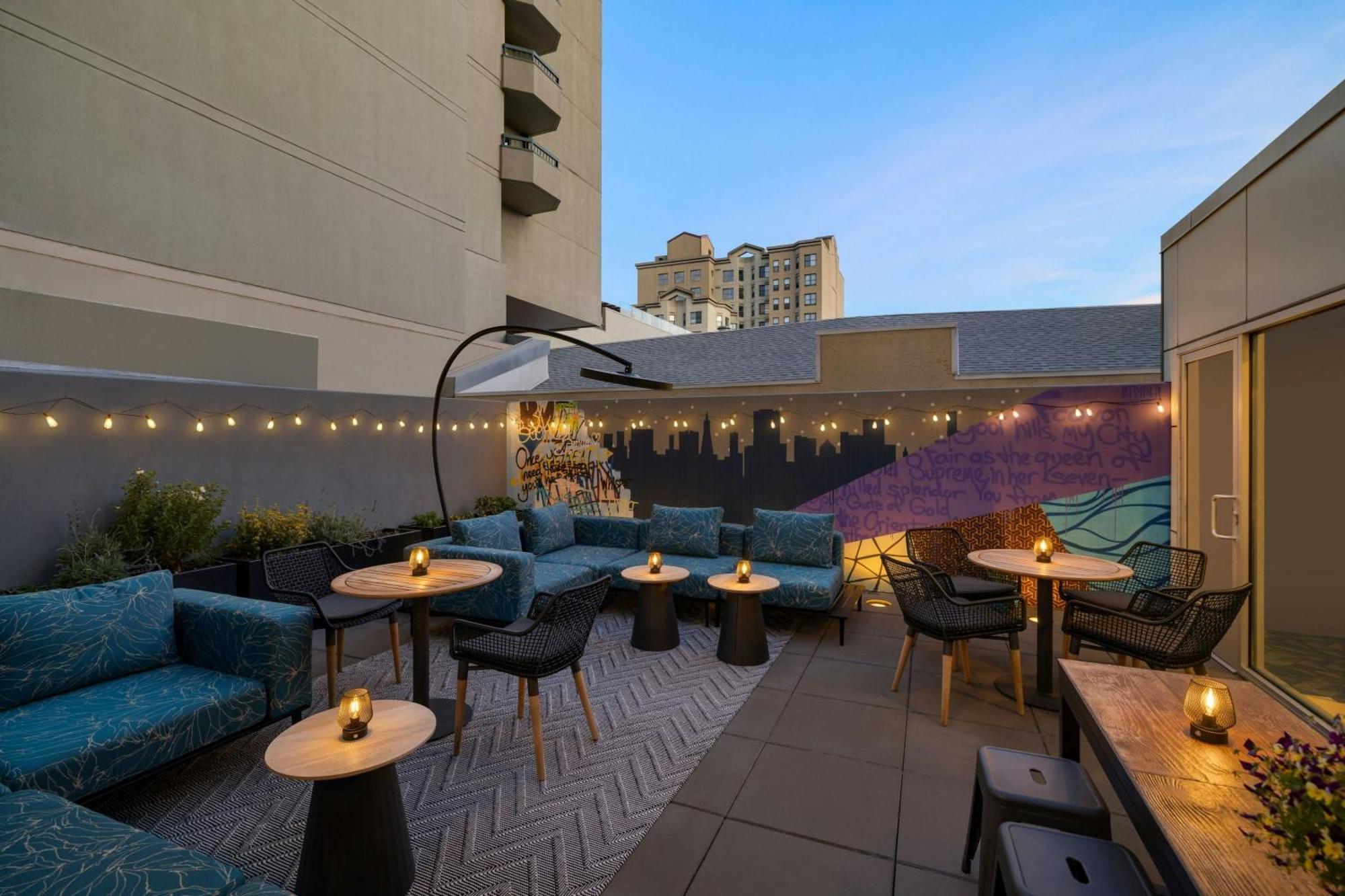 Courtyard By Marriott San Francisco Union Square São Francisco Exterior foto